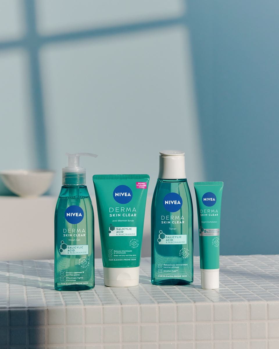 Gama NIVEA Derma Skin Clear