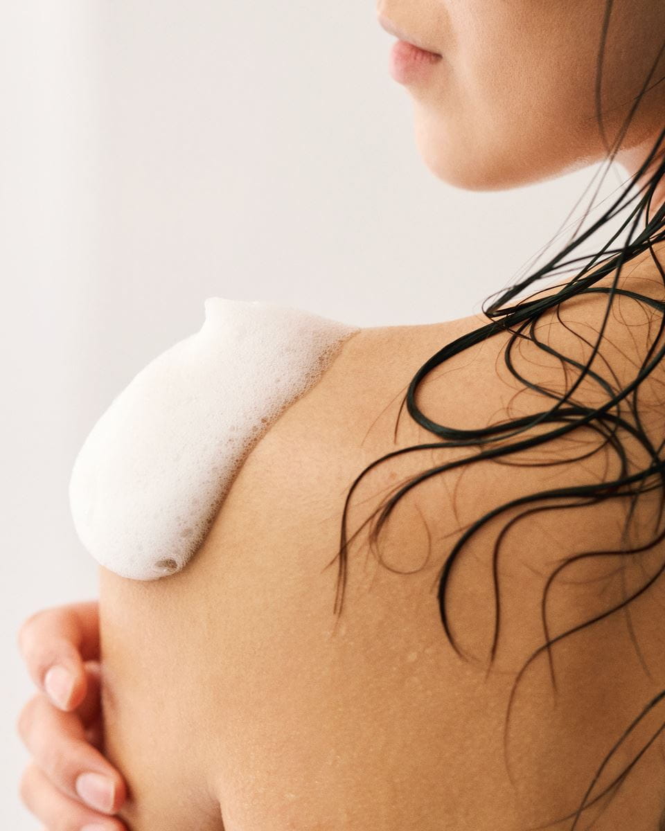 close-up-womans-shoulder