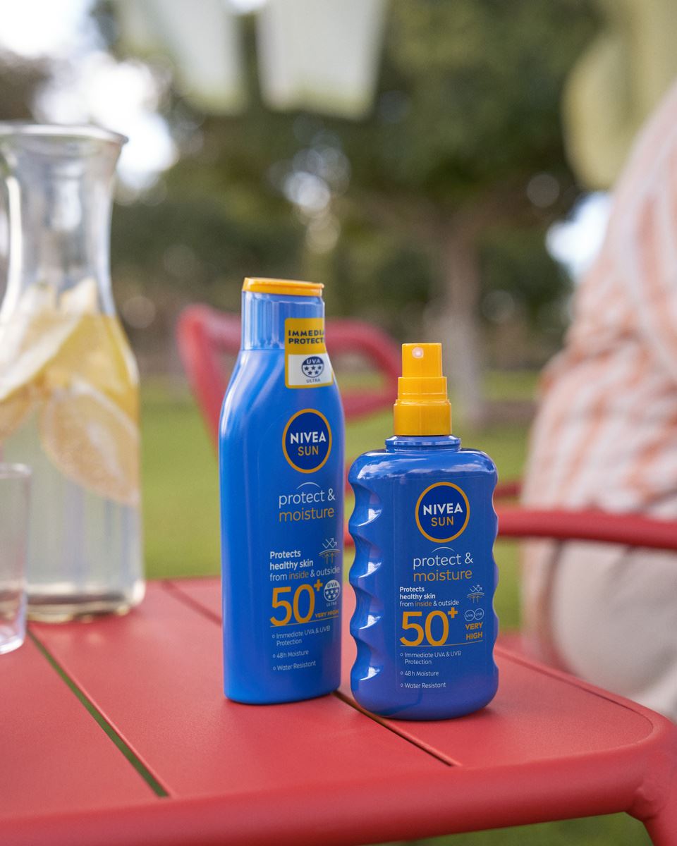 NIVEA Protect and Moisture Roll-On