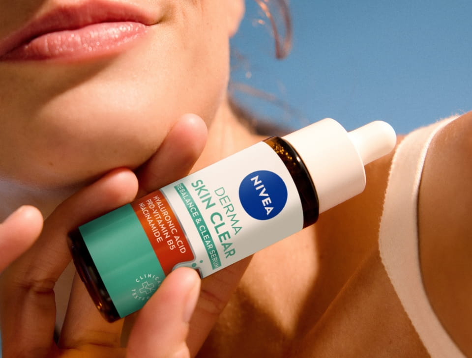 NIVEA Derma Skin Clear Rebalance & Clear Serum