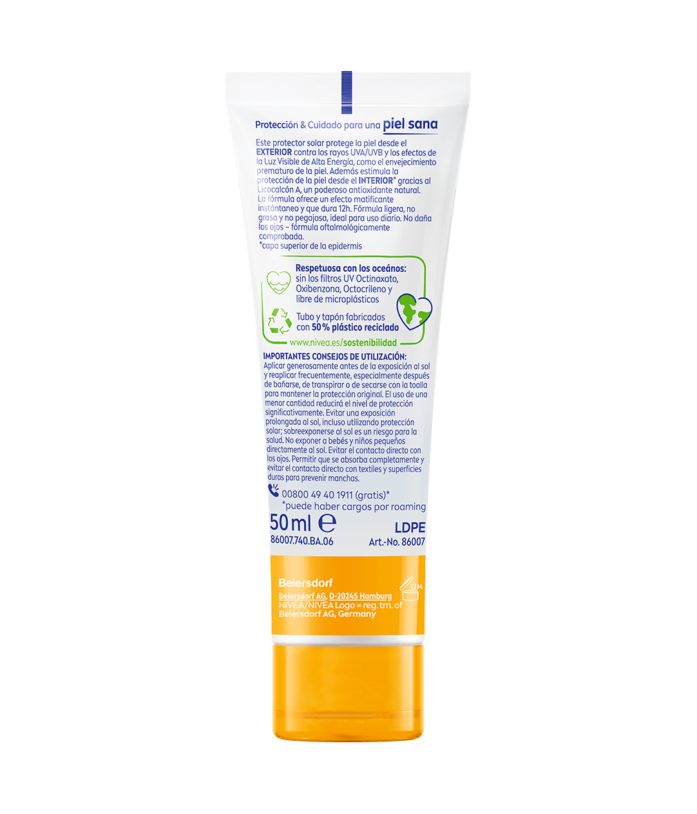 NIVEA SUN Protección Facial Control de Brillos FP 50