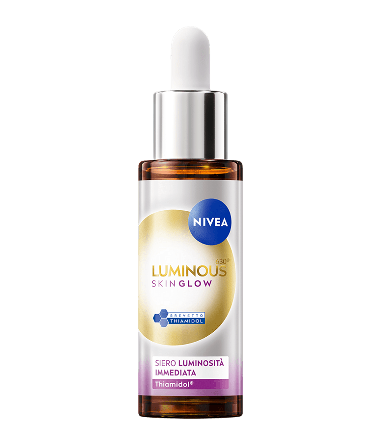 Quali sono le differenze tra gli AHA e i BHA? | NIVEA