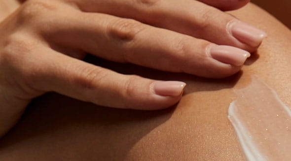 Những Câu Hỏi Về Dưỡng Môi