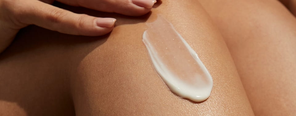 homem com cabelo forte