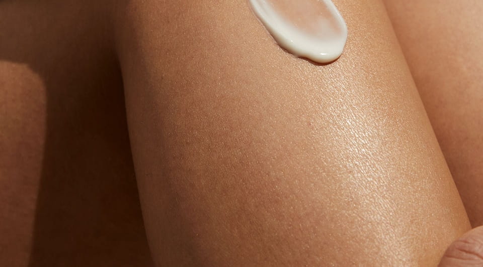 Frau mit Sonnenflecken