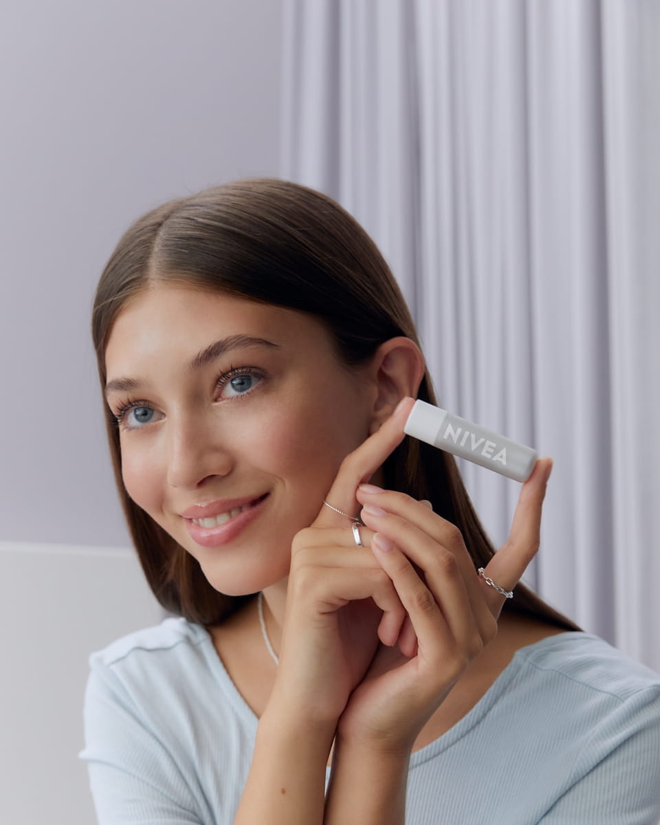 Запитання про догляд за губами?