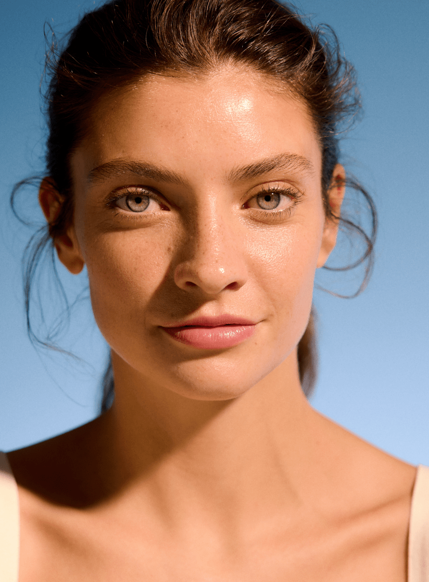 Femme en train de bronzer