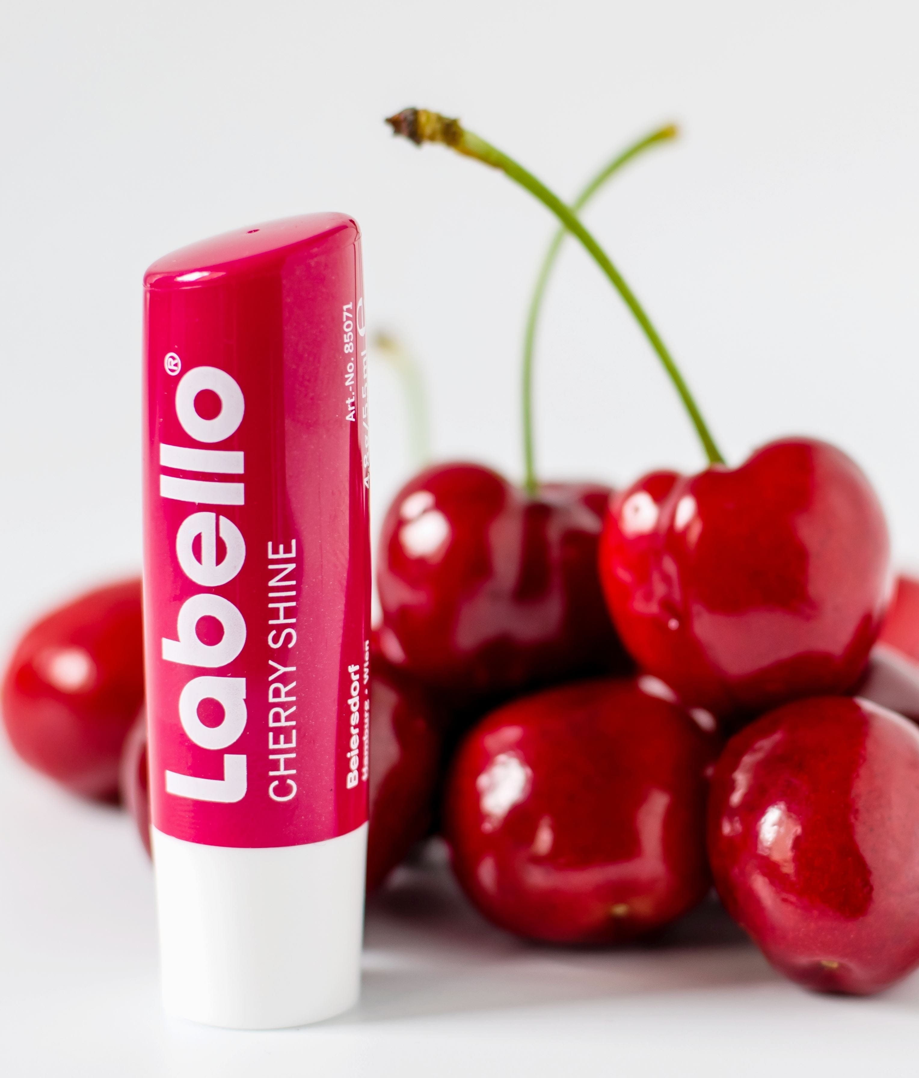 batom Labello Cherry Shine