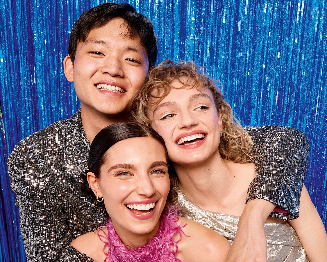 NIVEA SUN 2u1 Primer Daily UV serum za zaštitu kože lica