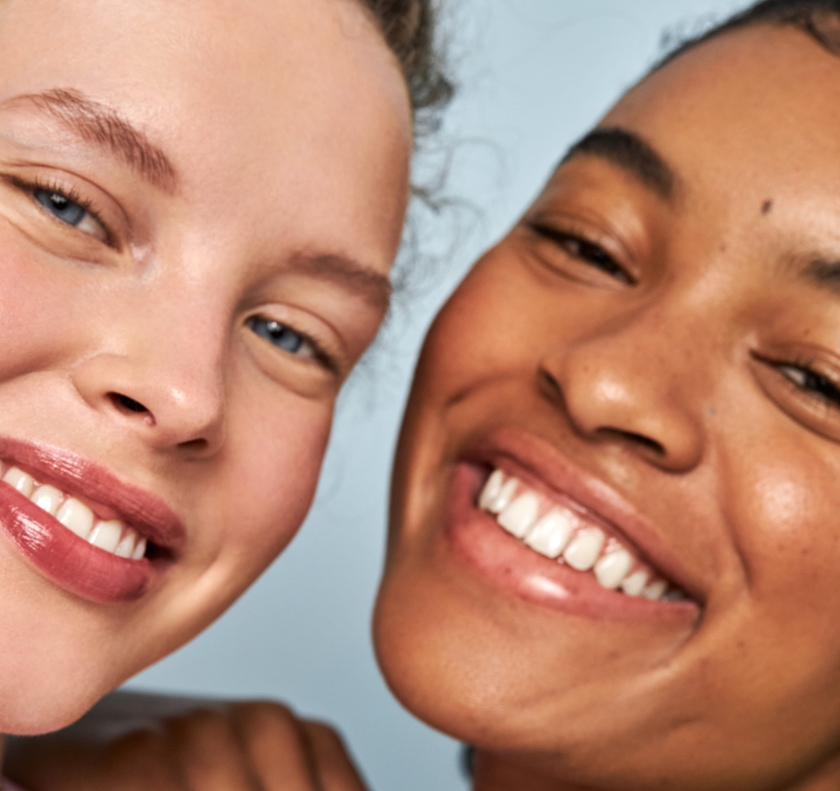 két-barát-jól-érzi-magát