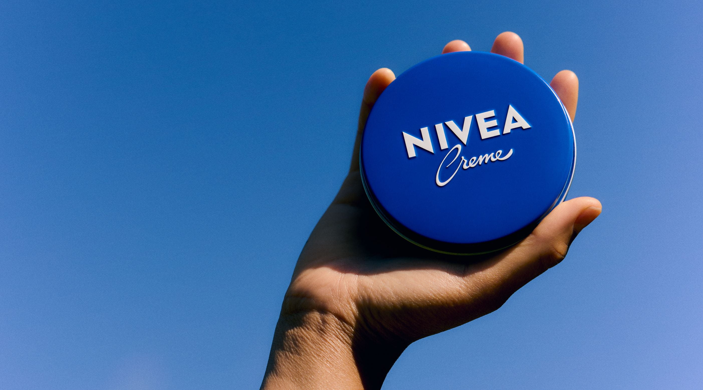 la crema Nivea blu e tutti i suoi utilizzi