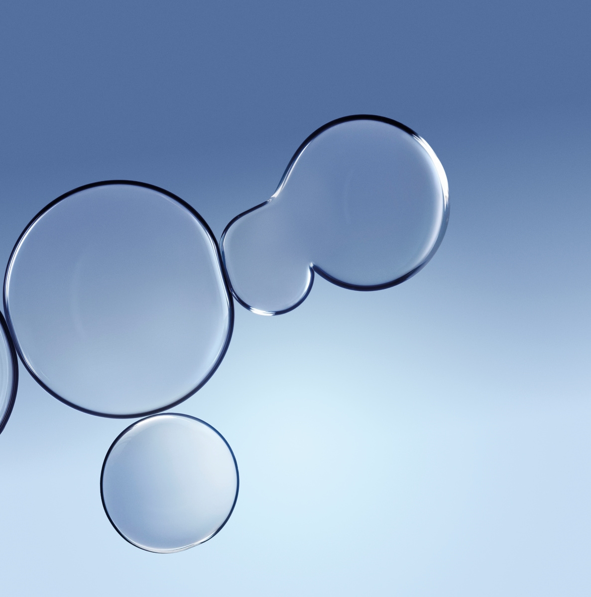 moisturising ingredients visualization of droplets