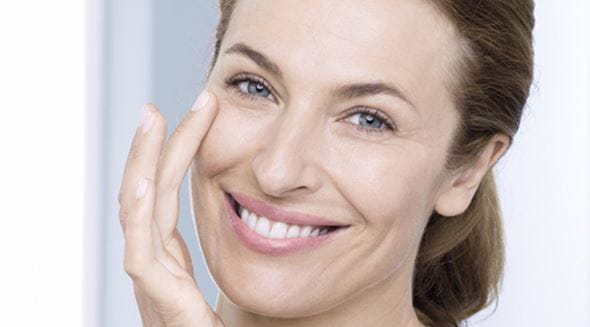 cuidados de pele femininos