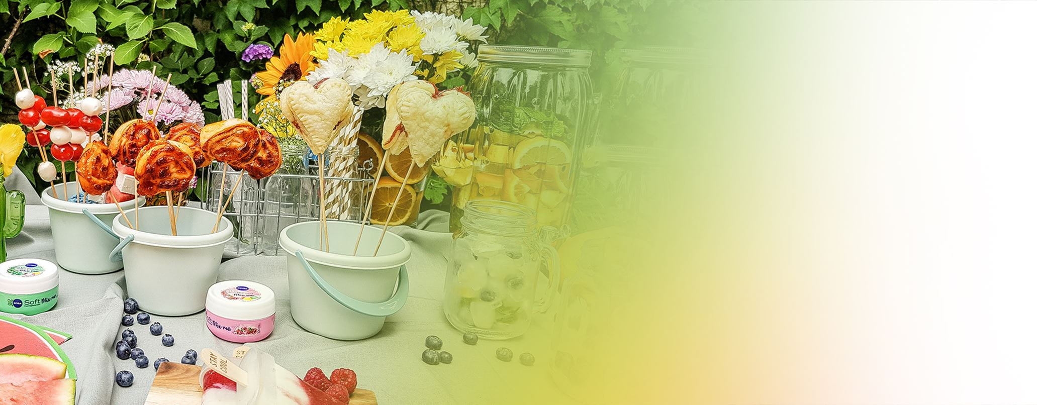 Eating lots of fruit, particularly blueberries, is an effective way to increase your intake of antioxidants