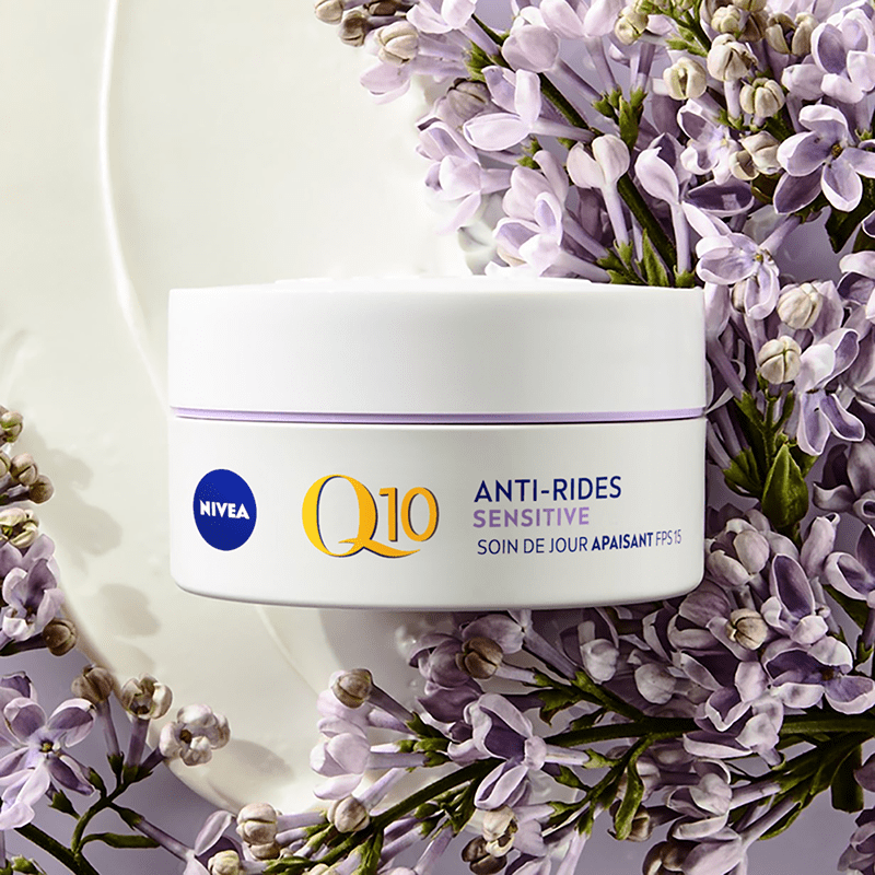 Packaging displays Nivea