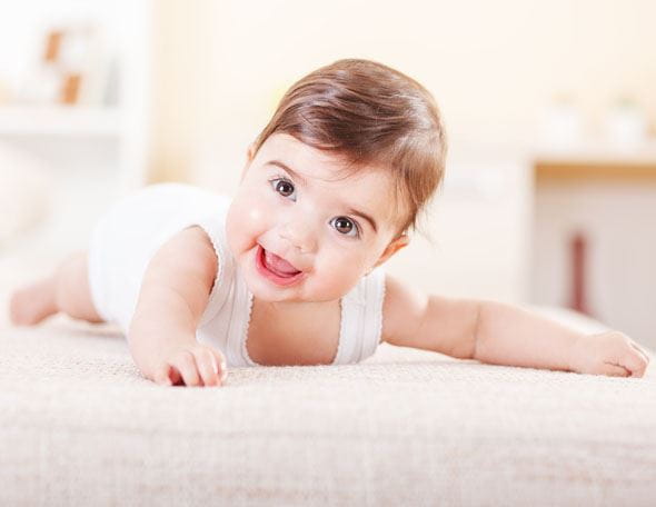 Wie Babys krabbeln lernen Thumbnail