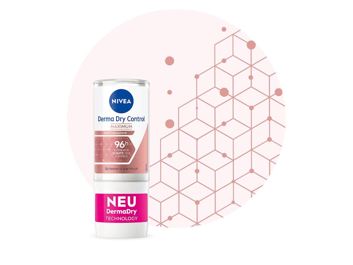 NIVEA DermaDry Control Roll-On WOMEN