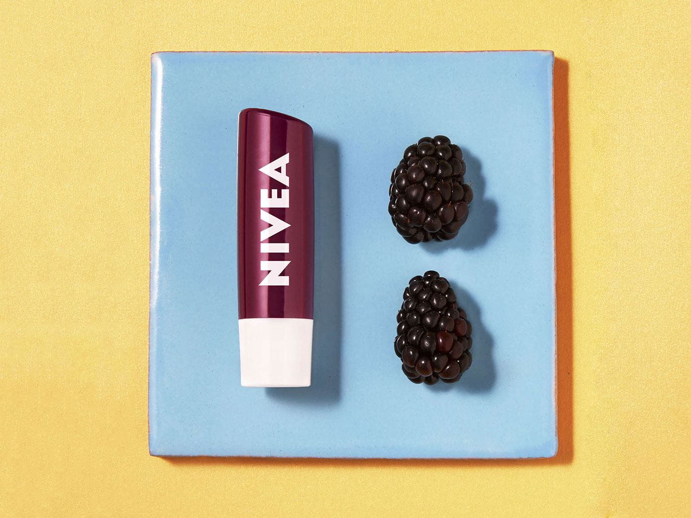 Nivea Blackberry shine lip care