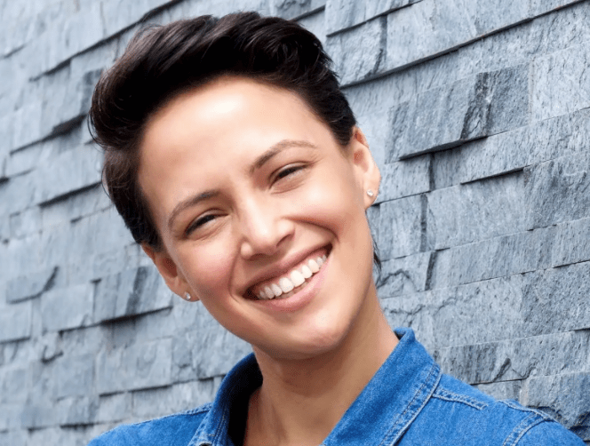  Coupe femme courte