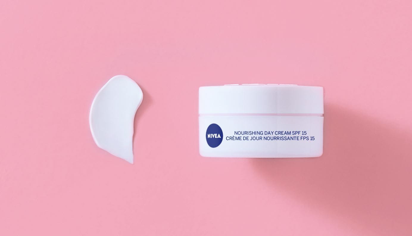 Crème de Jour Nourrissante pour la Peau Sèche