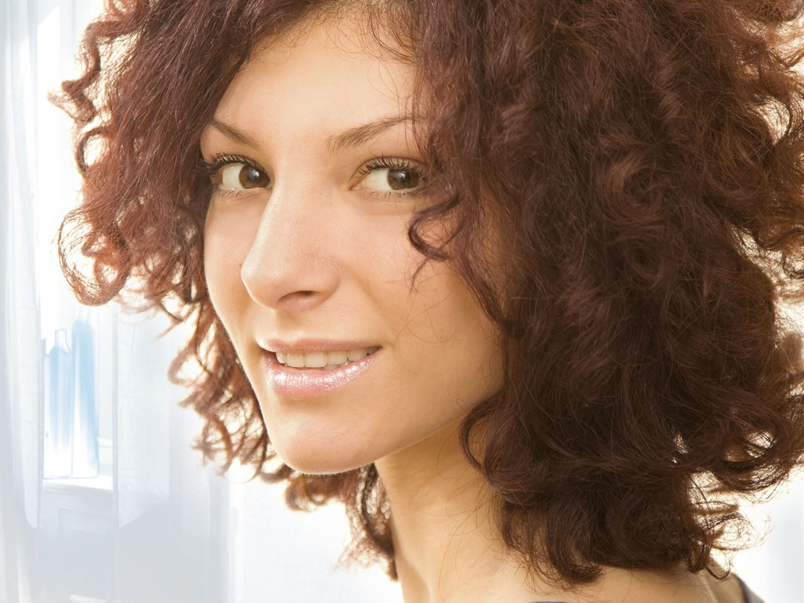 10. Haarpflege-Tipp: Zähmen Sie widerspenstiges Haar