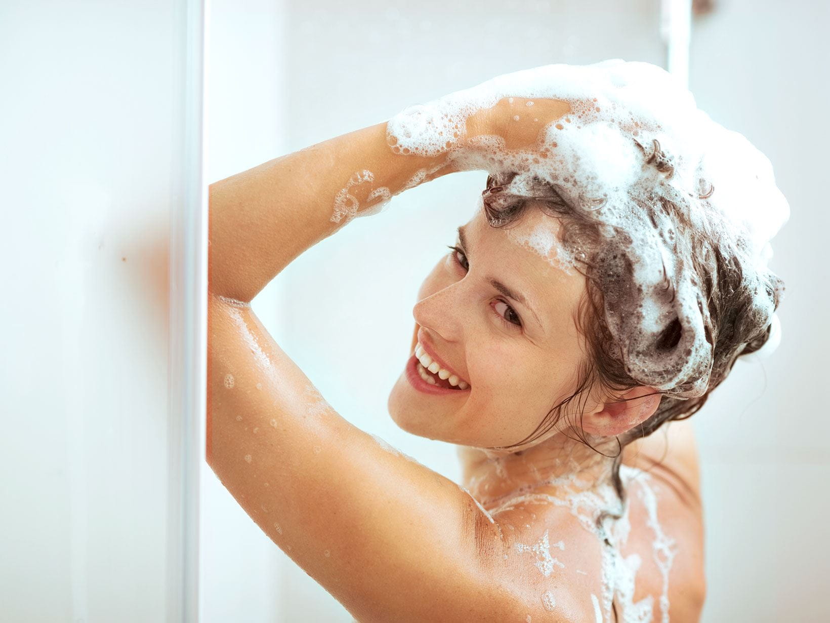 Anwendung und Funktion von Shampoo