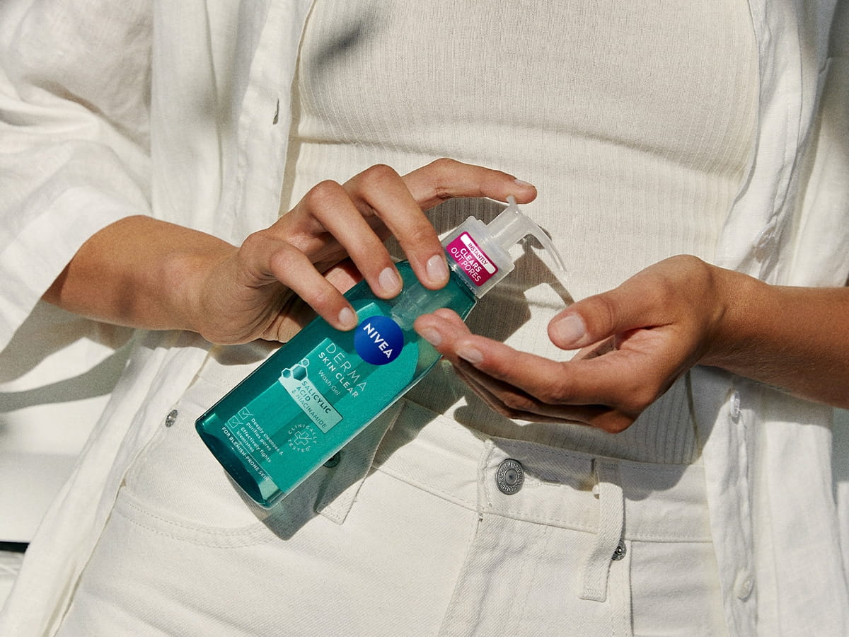 ČISTICÍ PLEŤOVÝ GEL DERMA SKIN CLEAR