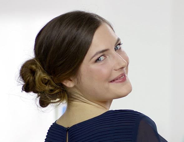 elegantní bočí drdol