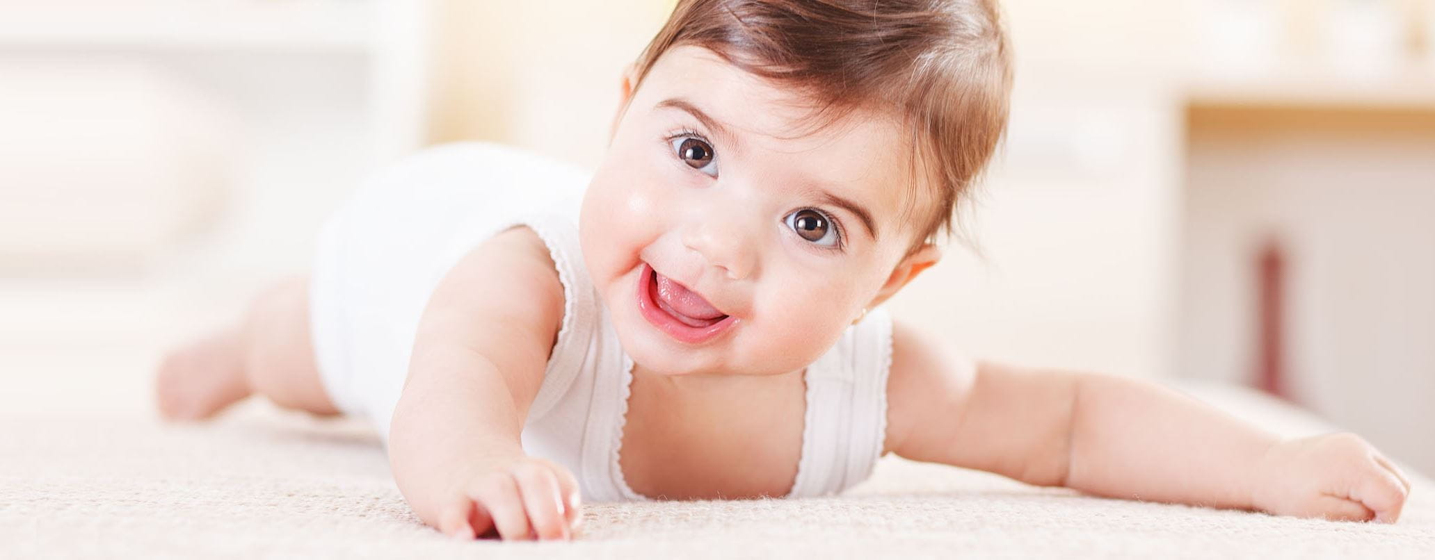 Ab wann krabbeln Babys?