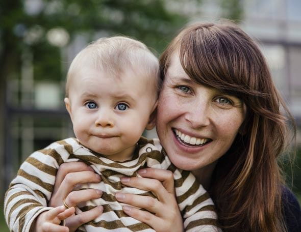 Die Entwicklung von Babys: 10. Monat 