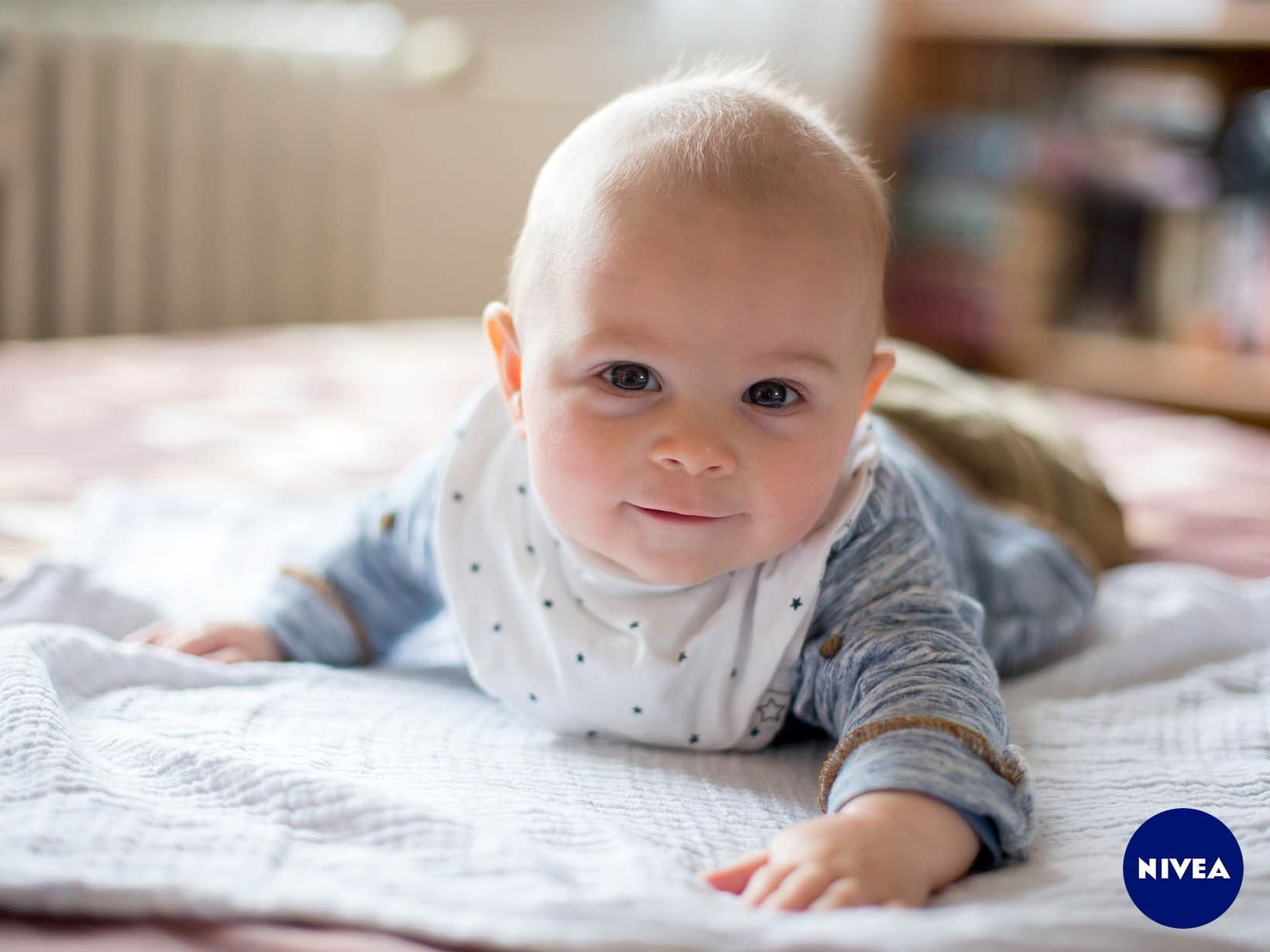 Baby Entwicklung 4 Monate: Nicht mehr nur bei Mama