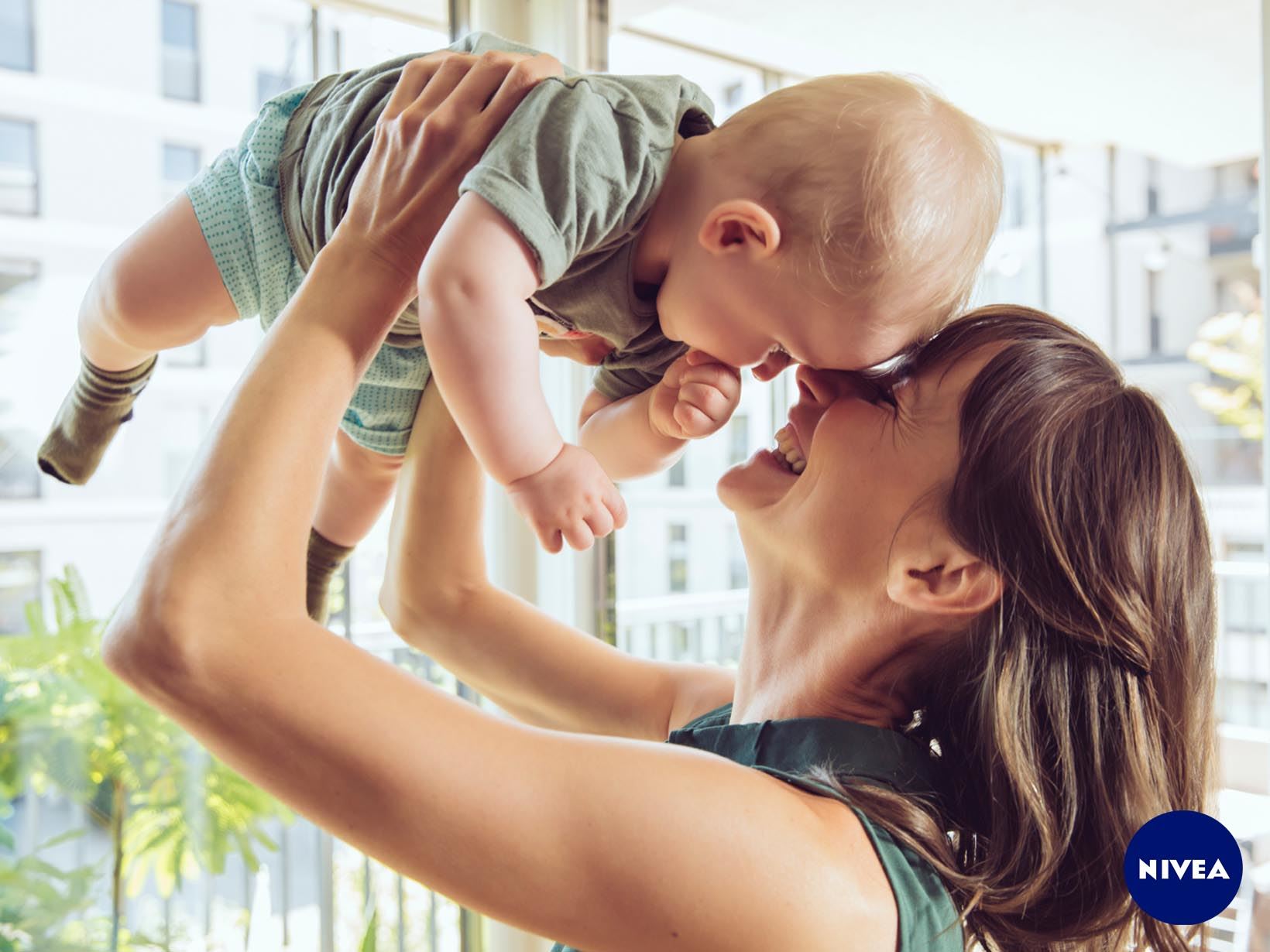 Die Entwicklung von Babys - 6. Monat - Warum sucht mein Baby plötzlich so viel Nähe? 