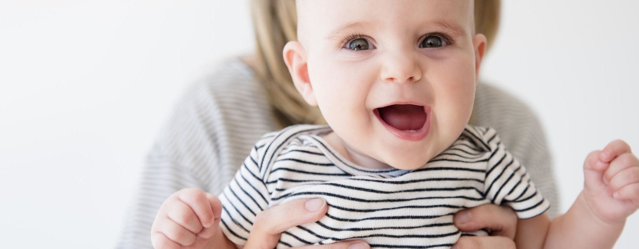 Die Entwicklung von Babys: 7. Monat