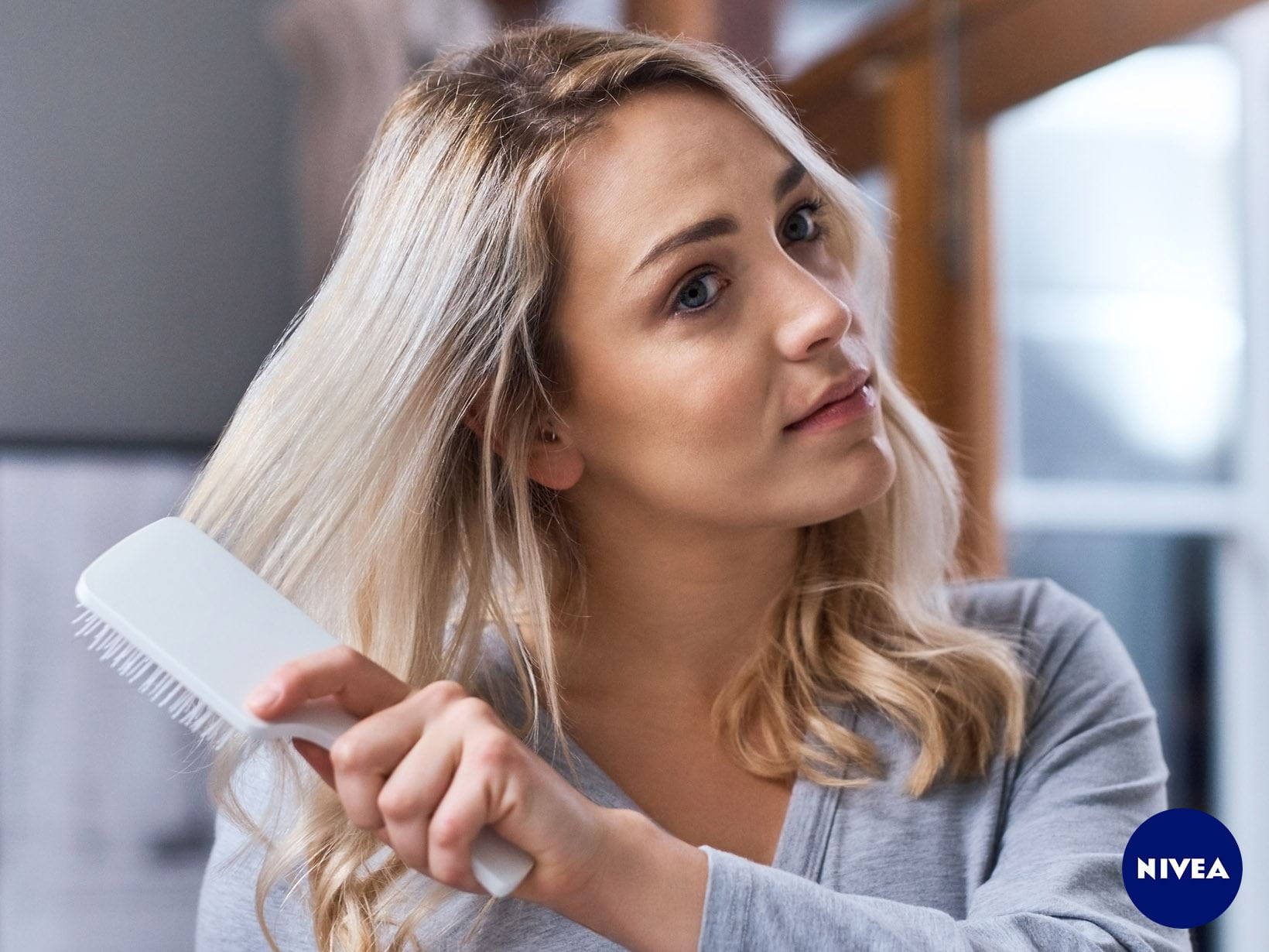 Haare färben in der Schwangerschaft: Trockenshampoo und Schaumfestiger