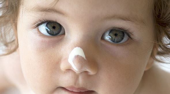 Welche Babycreme ist die richtige: Ist die Creme von Mama auch gut fürs Baby?