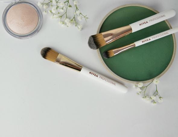 Make-up-Pinsel und Schwämme: Was brauche ich wann? – NIVEA