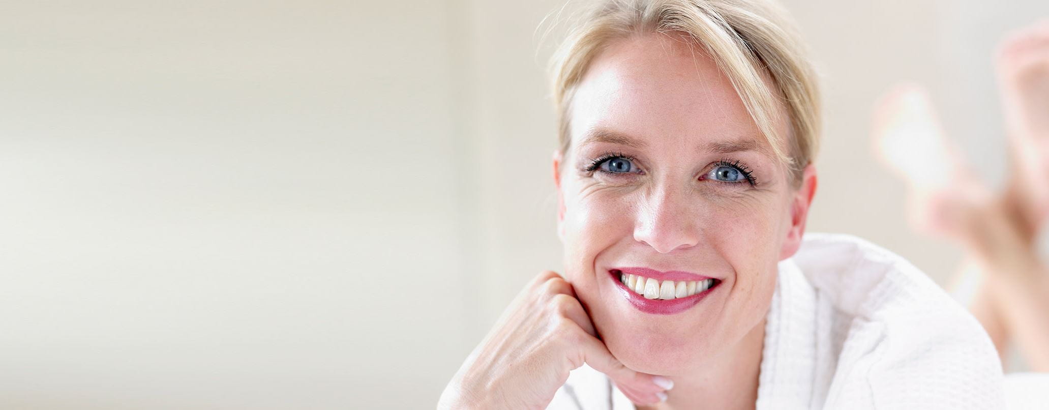 Make-up richtig schminken ab 50: Header
