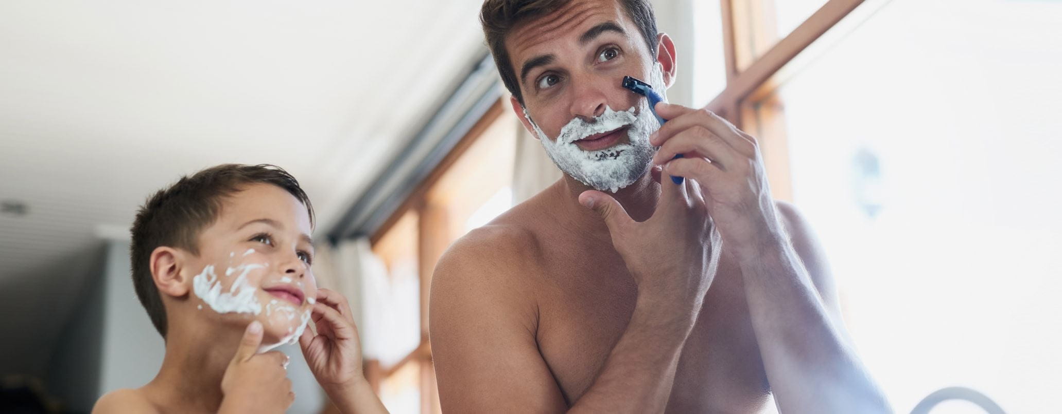 Die perfekte Nassrasur: Anleitung und Tipps