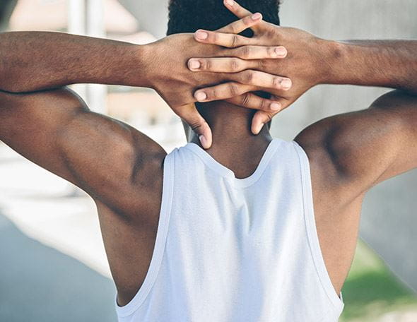 Rücken rasieren: Tipps