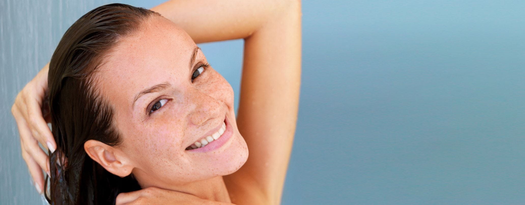 Conditioner und Spülung: Pflegezusatz für glänzende Haare