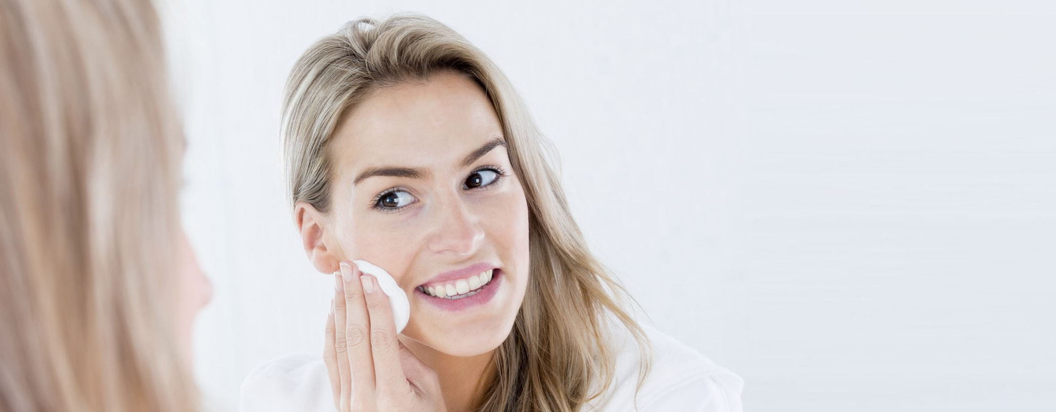 Eaux micellaires: le secret d’une jolie peau