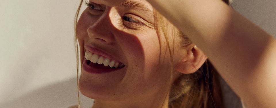 kvinde får Soleksem behandling