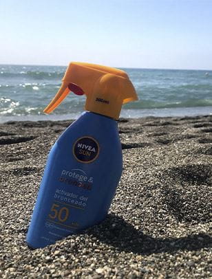 Embajadoras NIVEA SUN Protege & Broncea