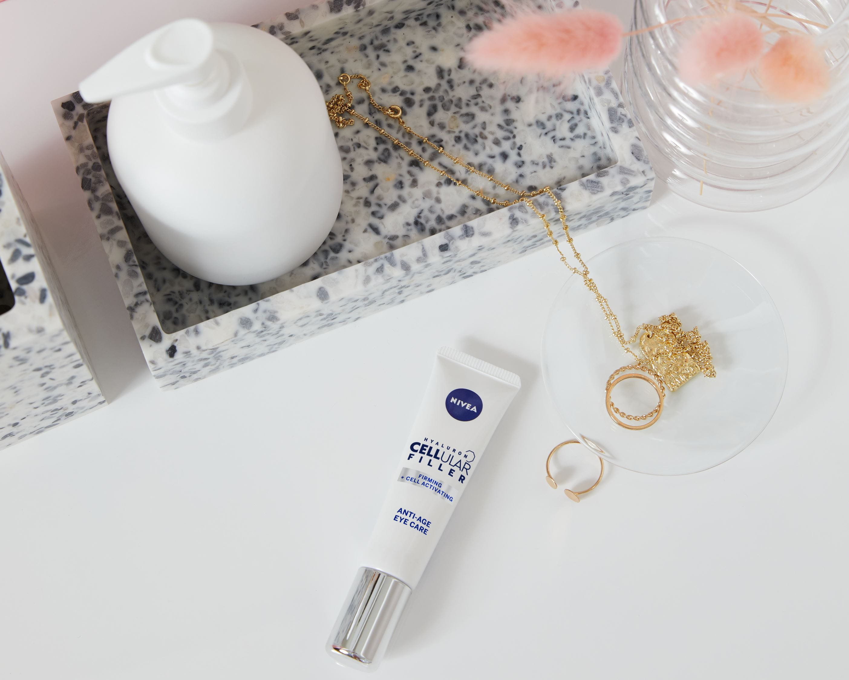 крем для очей nivea cellular filler