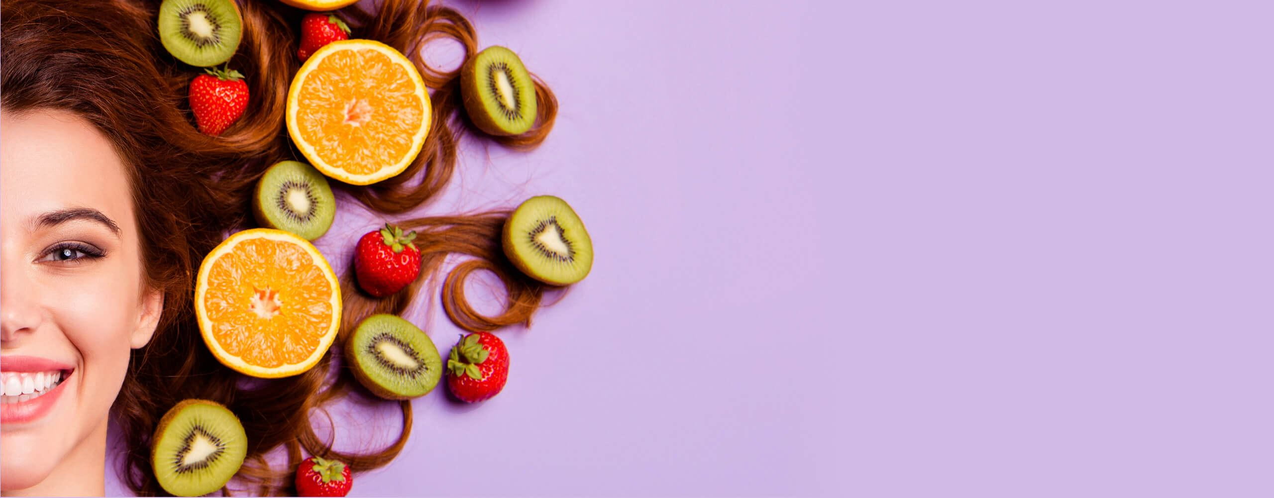 Φωτογραφία Γυναίκα Με Φρούτα