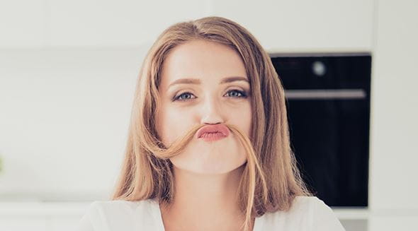Női bajusz