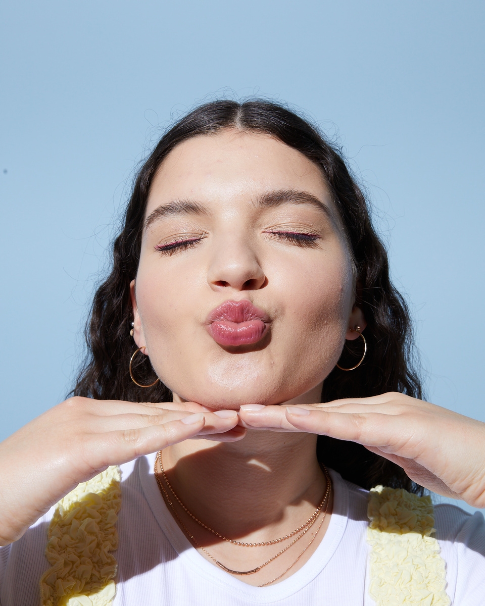 Women with glowing lips