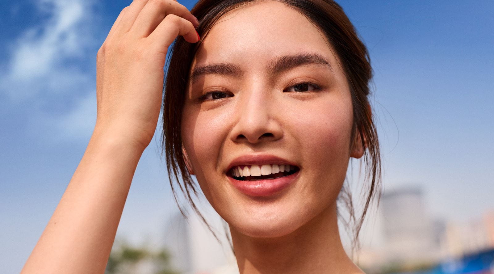 Membersihkan Kulit Wajah Kusam