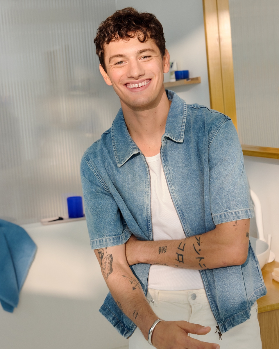 Penyebab Tubuh Berkeringat dan Tips Tidak Bau Keringat