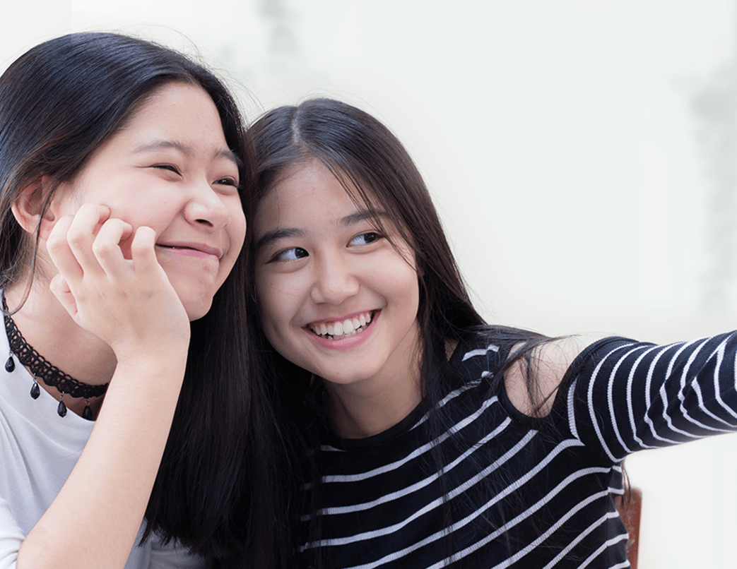 two girls taking a selfie